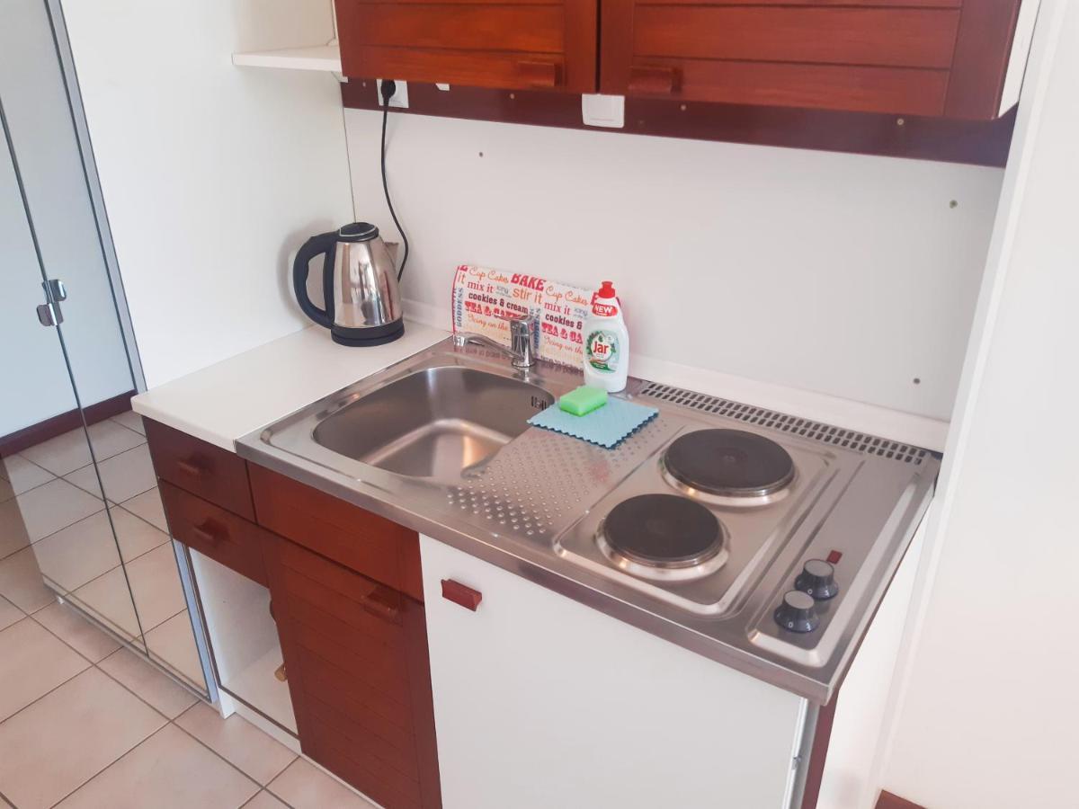 Apartmani Jutro Novalja Exterior foto